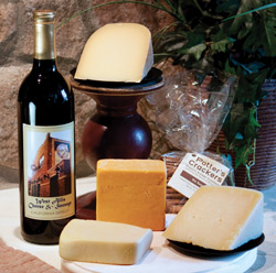 Wisconsin Cheese & Merlot Gift Box